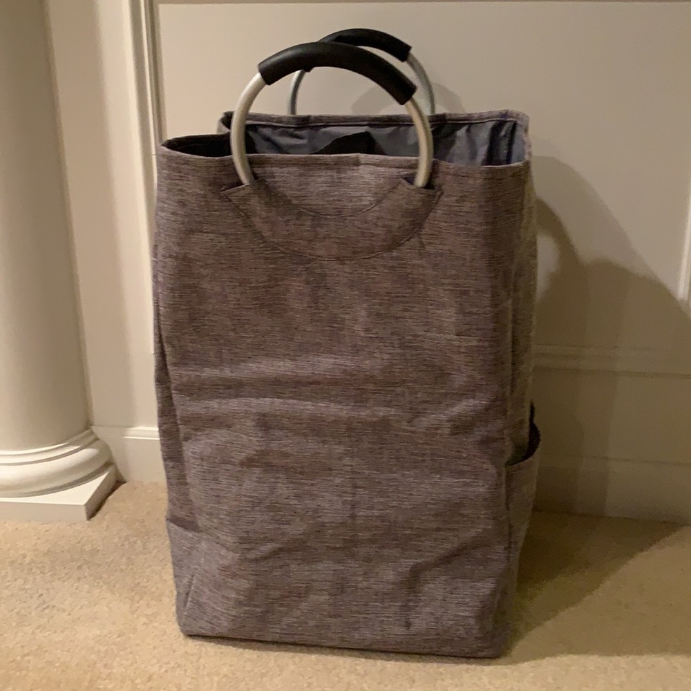 Large Foldable Divided Laundry Hamper - Picture 4 of 7